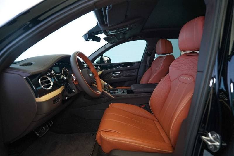 2024 Bentley Bentayga AZURE EWB thumbnail 8