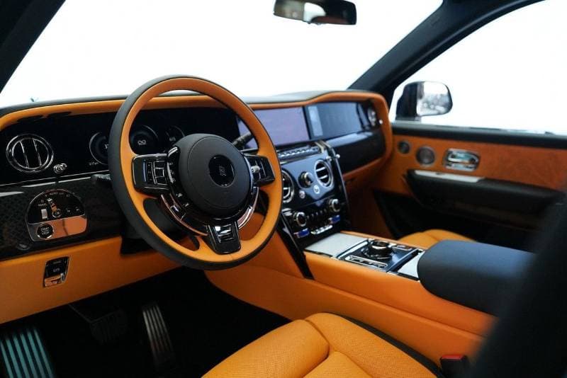 2027 Rolls Royce Cullinan BLACK BADGE thumbnail 6
