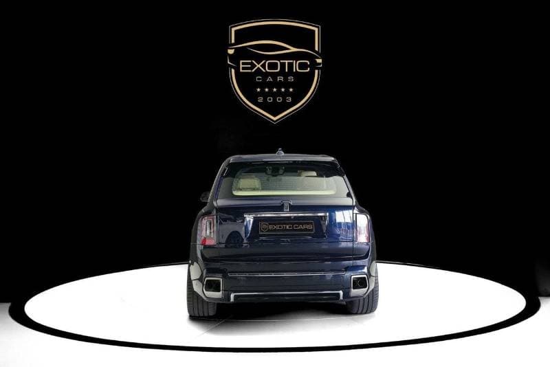 2020 Rolls Royce Cullinan STD thumbnail 2