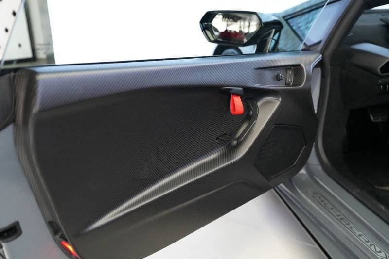 2023 Lamborghini Huracan STO thumbnail 6