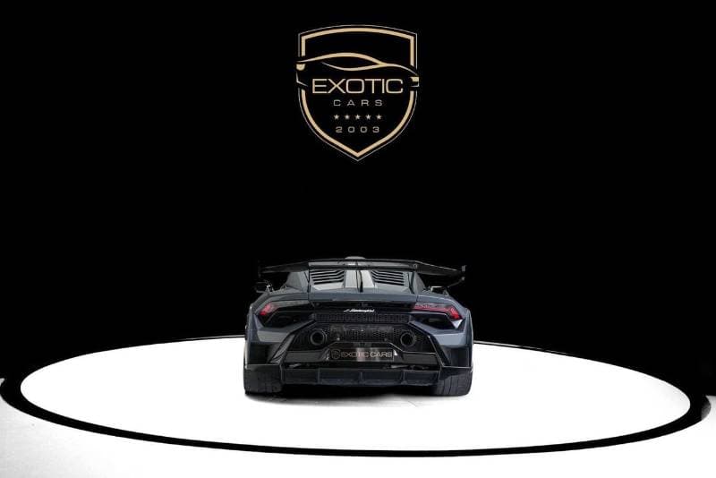 2023 Lamborghini Huracan STO thumbnail 2
