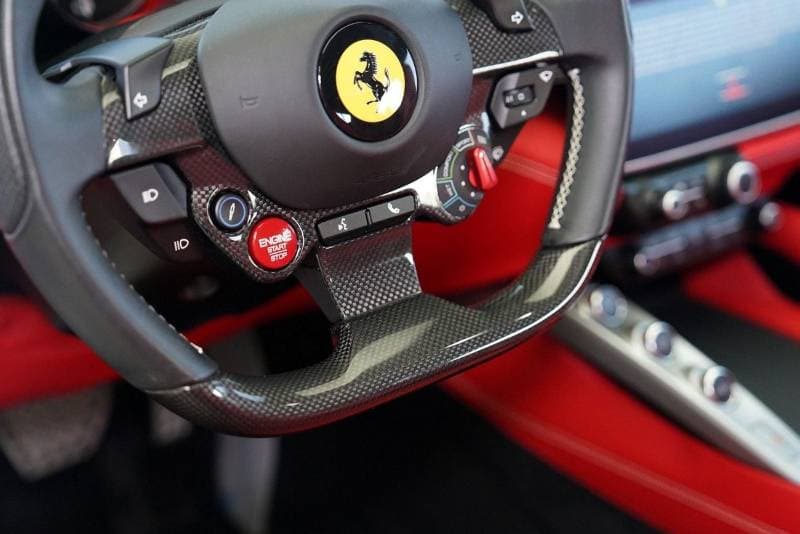 2020 Ferrari GTC4 LUSSO thumbnail 6