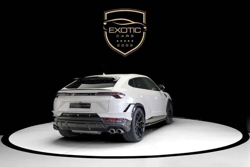 2024 Lamborghini Urus PERFORMANTE thumbnail 3