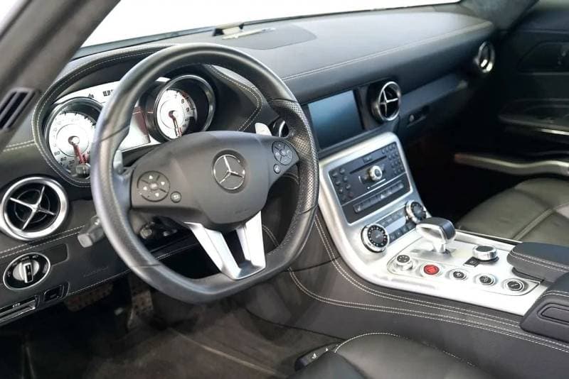 2012 Mercedes Benz SLS AMG STANDARD thumbnail 7