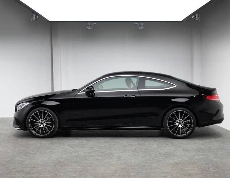 2018 Mercedes Benz C300 STANDARD thumbnail 2