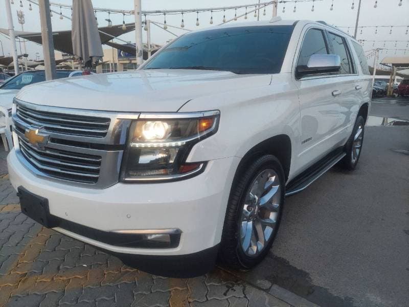 2018 Chevrolet Tahoe LTZ thumbnail 4