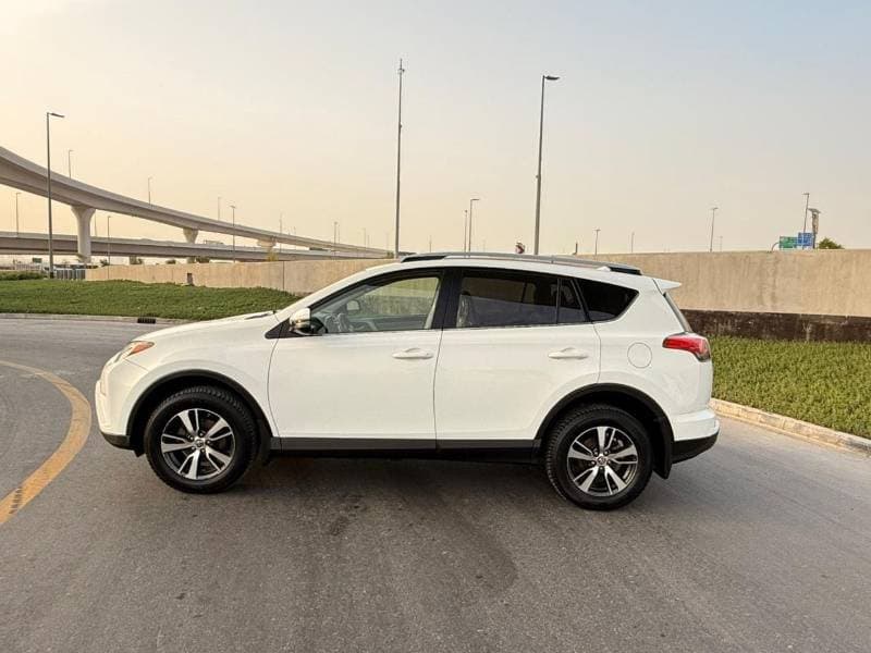 2018 Toyota RAV4 VXR thumbnail 8