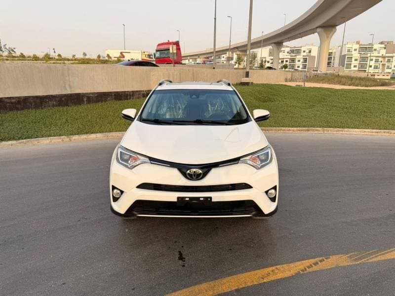 2018 Toyota RAV4 VXR thumbnail 3