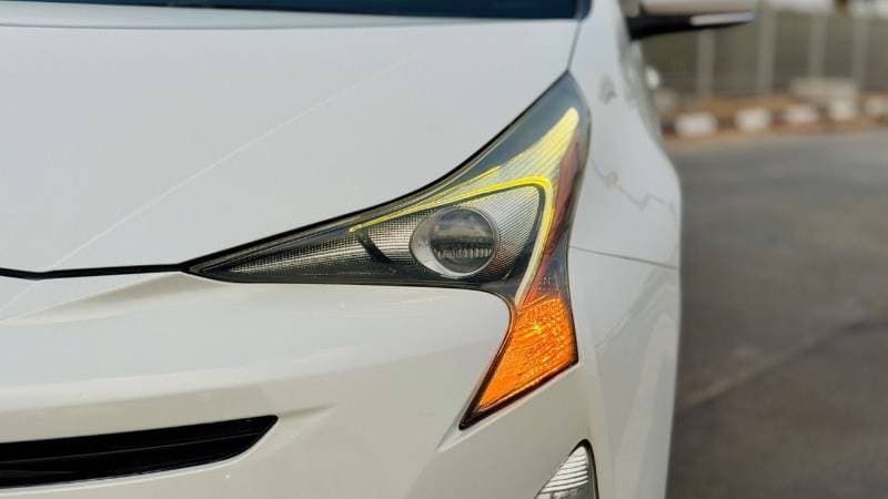 2017 Toyota Prius ECO thumbnail 8