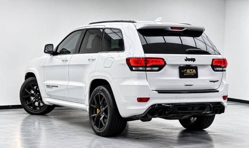 2018 Jeep Grand Cherokee TRACKHAWK thumbnail 4
