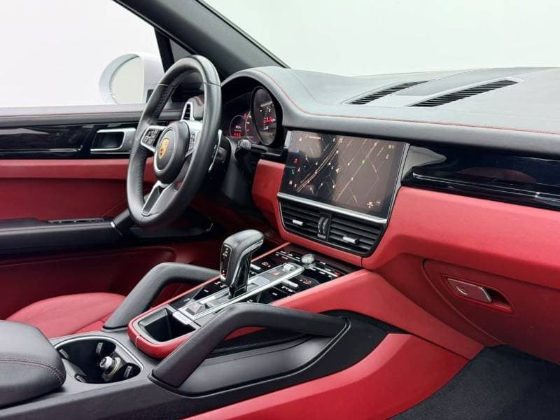 2023 Porsche Cayenne STANDARD thumbnail 7