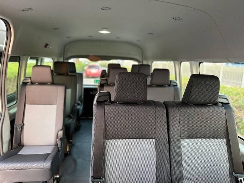 2026 Toyota Hiace GL thumbnail 8