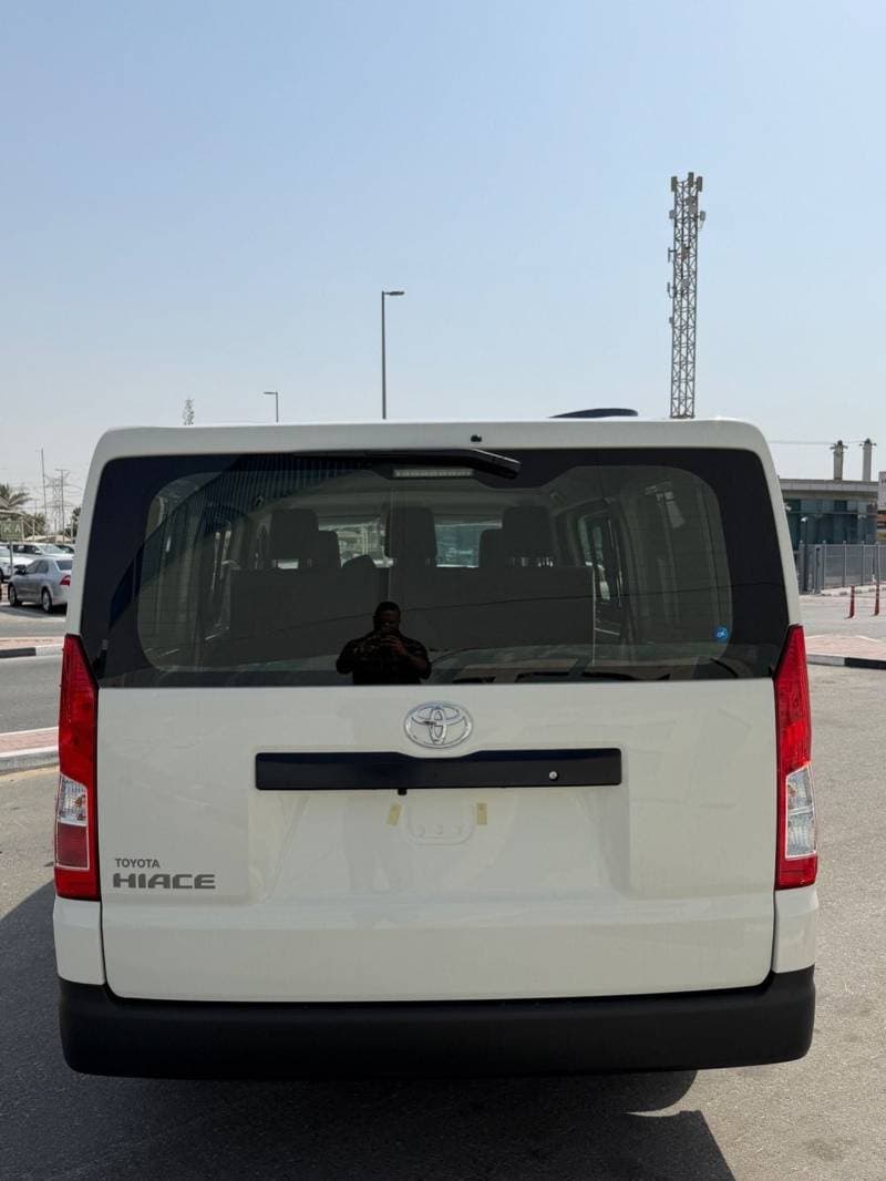 2026 Toyota Hiace GL thumbnail 3
