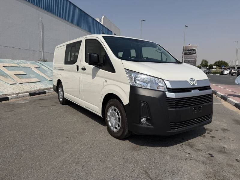 2026 Toyota Hiace GL thumbnail 2