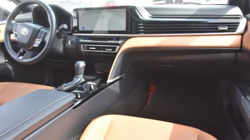 2025 Toyota Camry SPORT HEV thumbnail 7