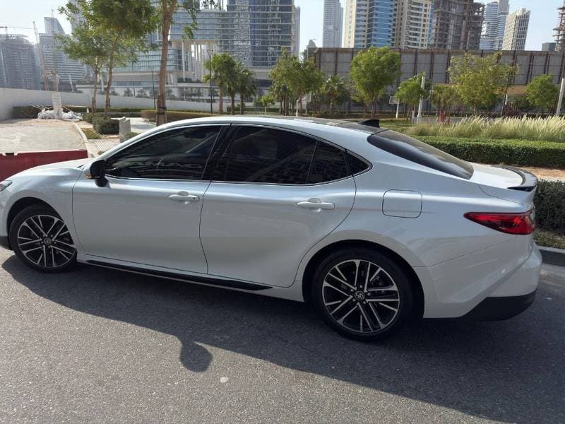 2026 Toyota Camry SPORT HEV