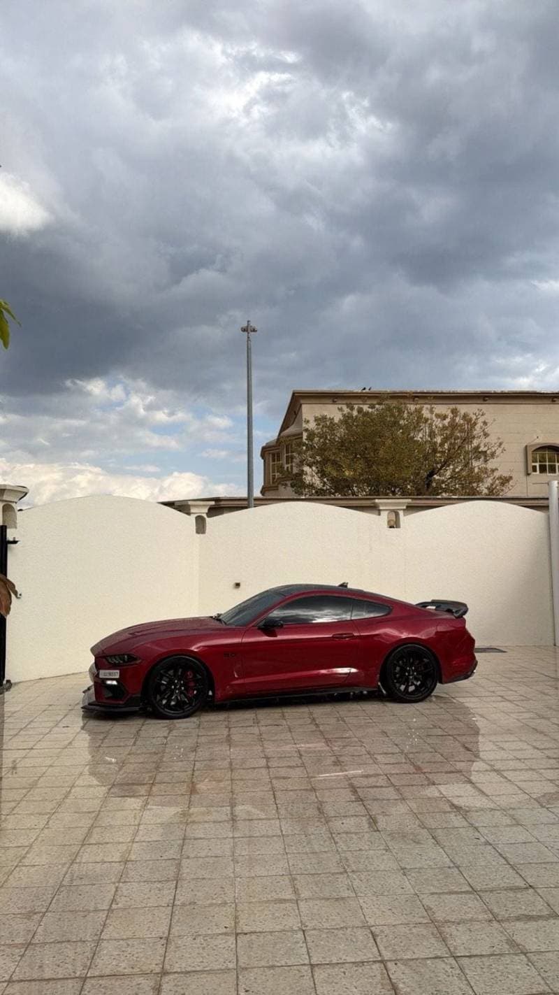 2021 Ford Mustang GT PREMIUM thumbnail 4