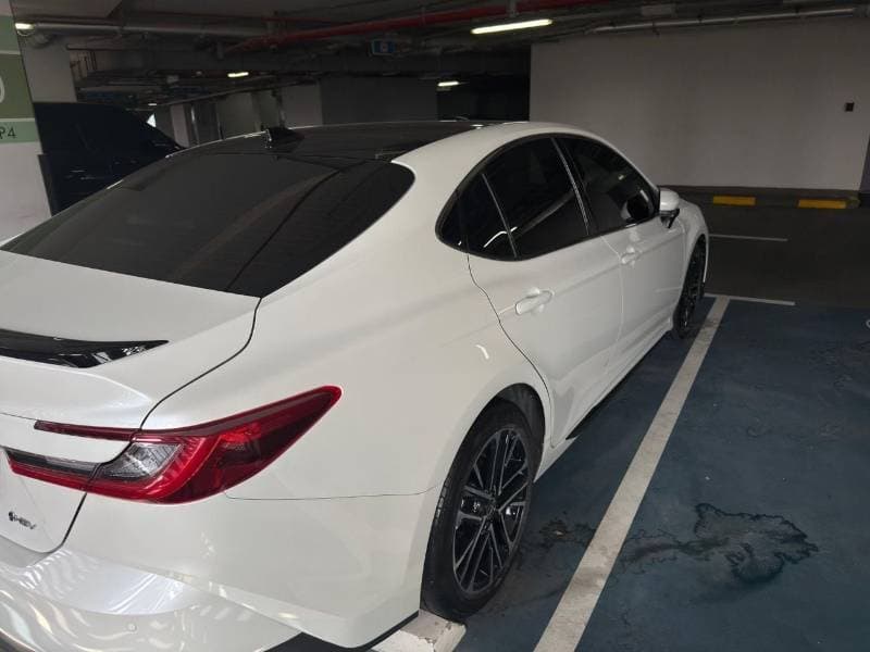 2026 Toyota Camry SPORT HEV thumbnail 2