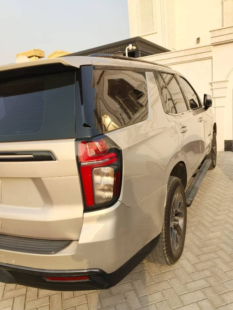 2021 Chevrolet Tahoe Z71 thumbnail 3