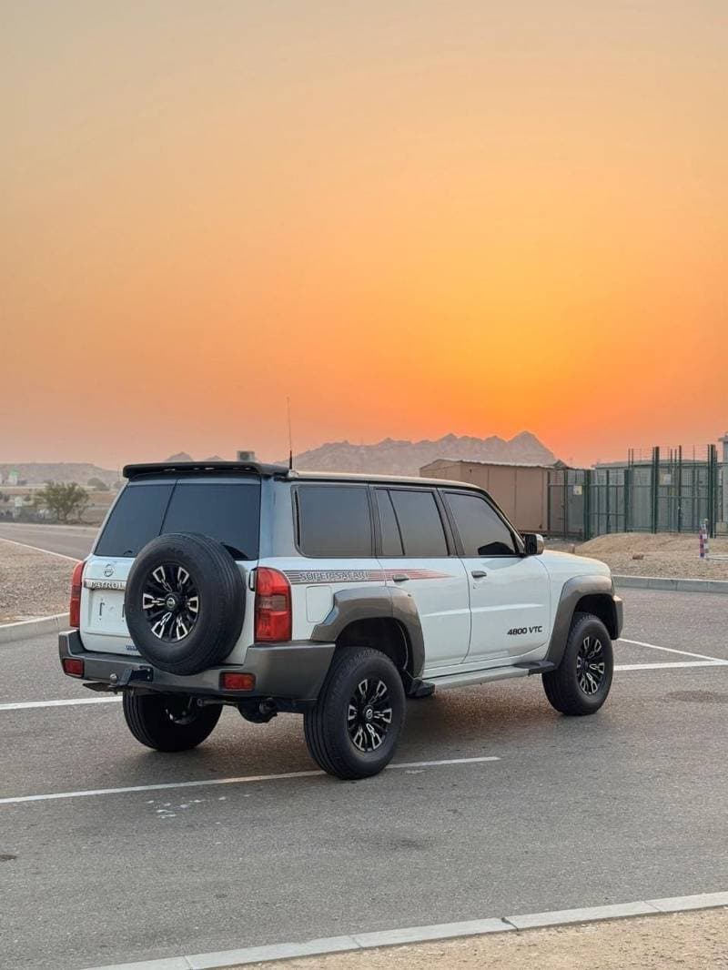 2018 Nissan Patrol SUPER SAFARI thumbnail 2