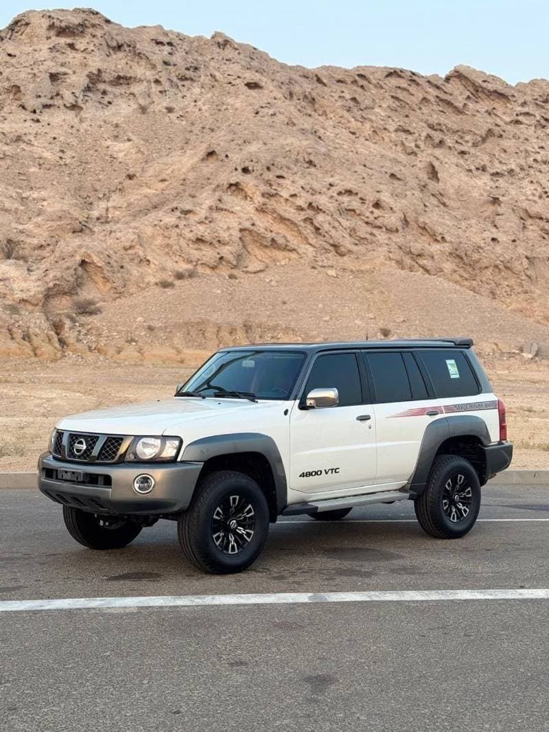 2018 Nissan Patrol SUPER SAFARI thumbnail 5