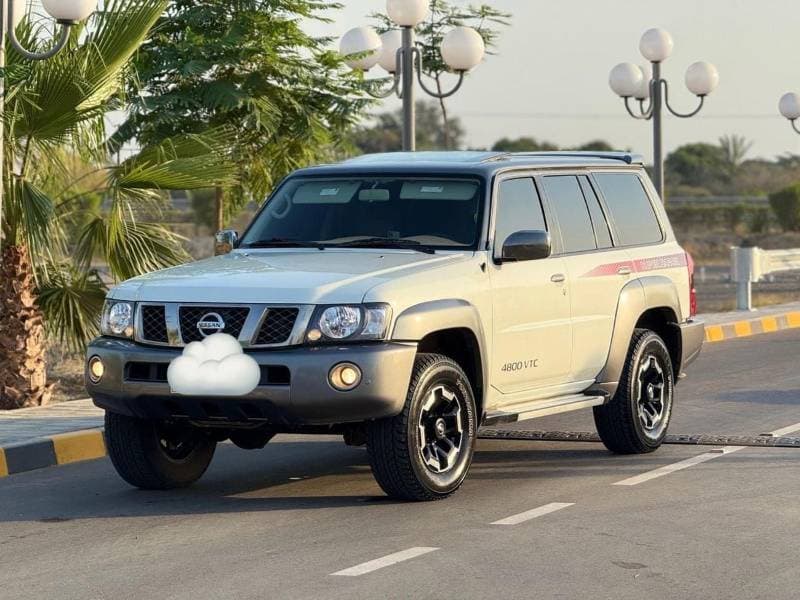 2021 Nissan Patrol thumbnail 3