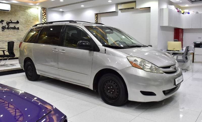 2008 Toyota Sienna LE