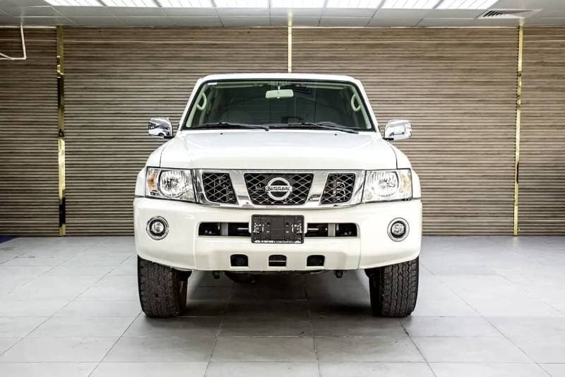 2023 Nissan Patrol SAFARI thumbnail 2