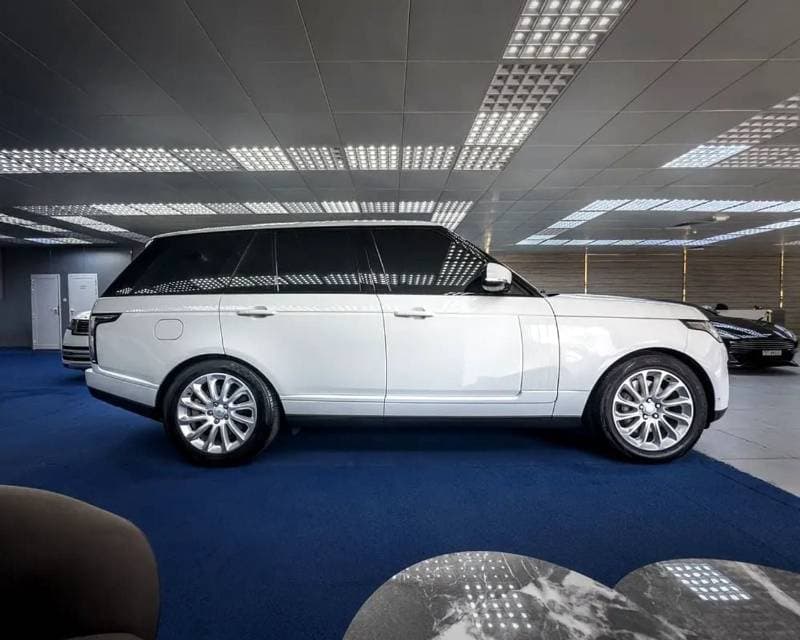 2019 Land Rover Range Rover HSE thumbnail 4