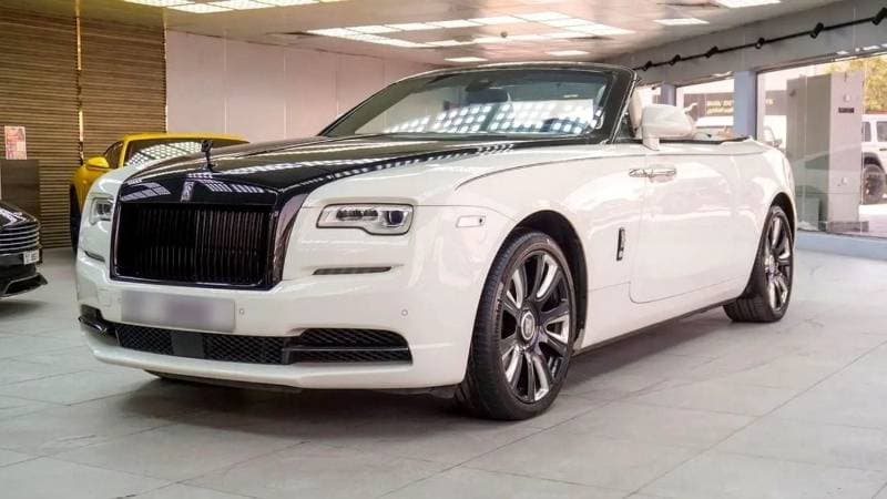 2017 Rolls Royce Dawn thumbnail 3
