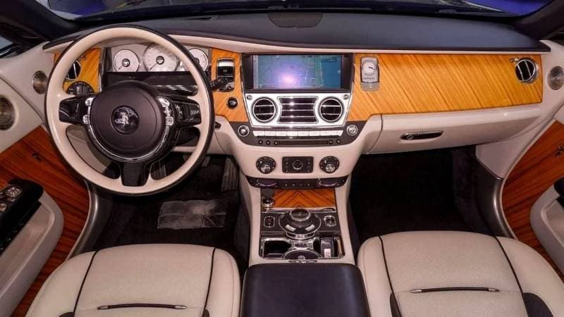 2017 Rolls Royce Dawn thumbnail 8