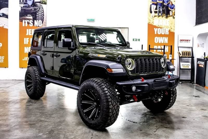 2024 Jeep Wrangler SPORT thumbnail 2