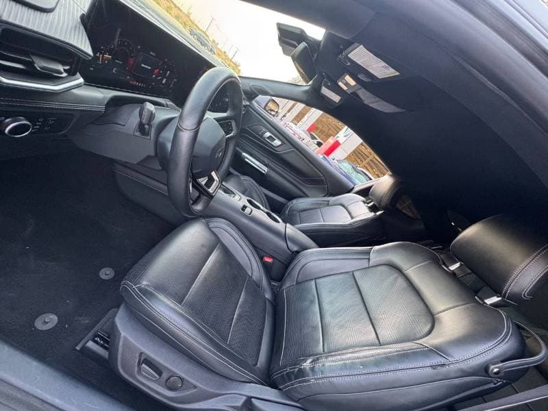 2024 Ford Mustang PREMIUM thumbnail 6