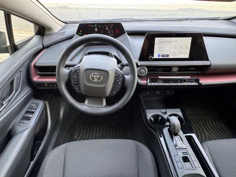 2025 Toyota Prius thumbnail 7