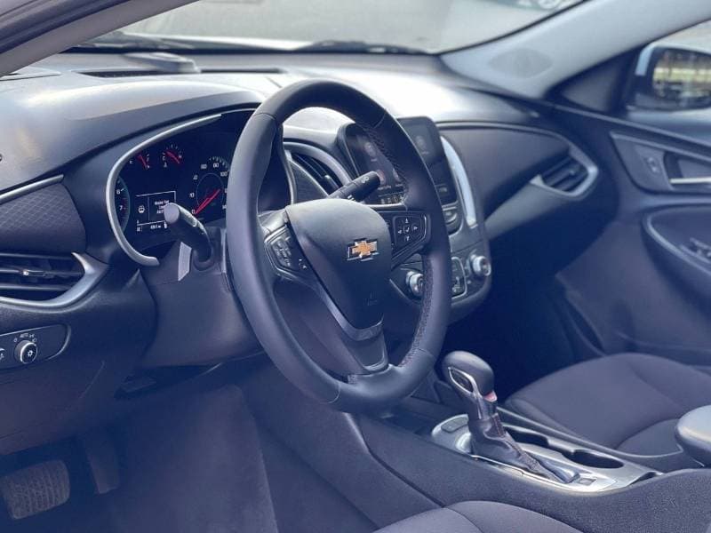 2024 Chevrolet Malibu RS thumbnail 6