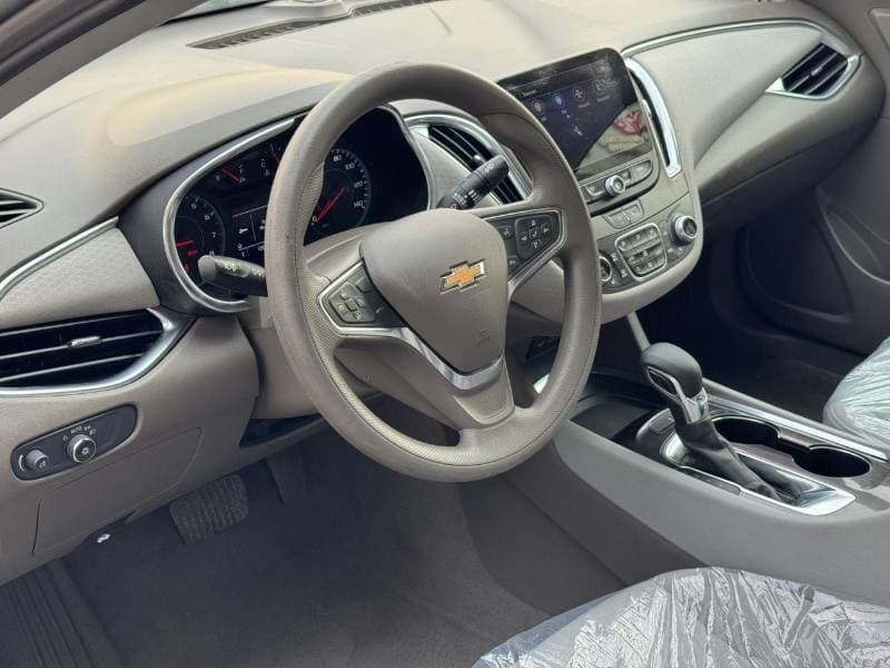 2021 Chevrolet Malibu LT thumbnail 6