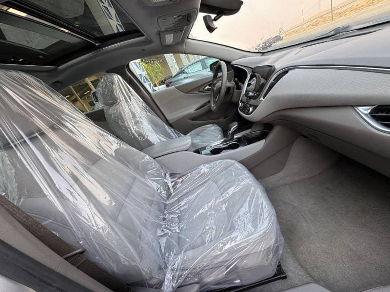 2021 Chevrolet Malibu LT thumbnail 8