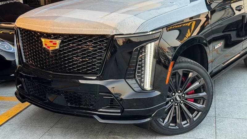 2026 Cadillac Escalade V SERIES thumbnail 2
