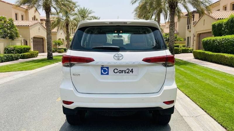 2024 Toyota Fortuner EXR thumbnail 4