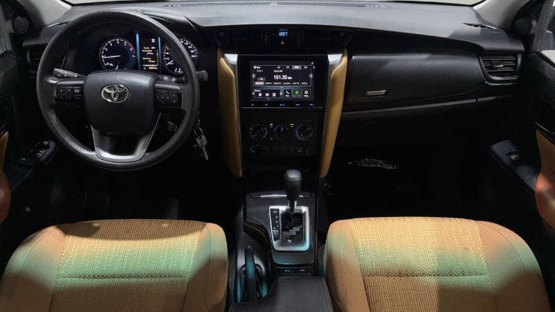 2024 Toyota Fortuner EXR thumbnail 7