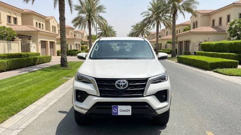 2024 Toyota Fortuner EXR thumbnail 6