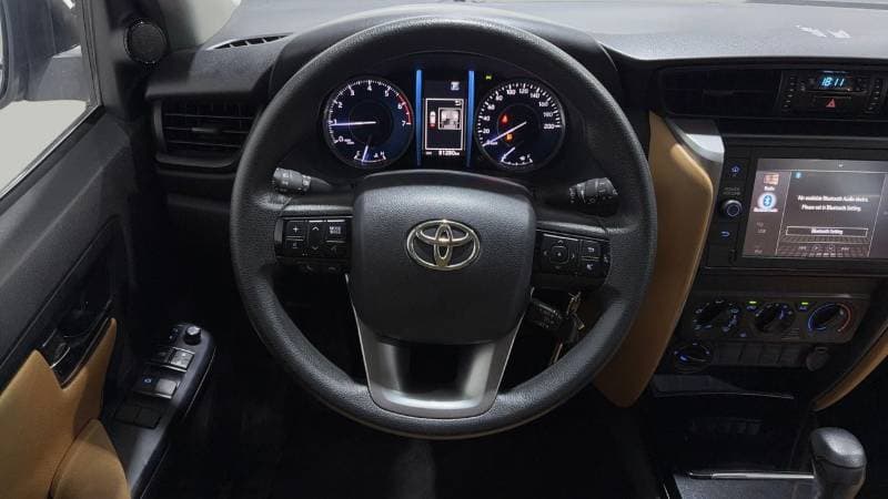 2022 Toyota Fortuner EXR thumbnail 8