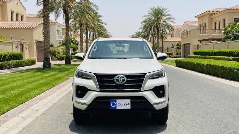 2022 Toyota Fortuner EXR thumbnail 6