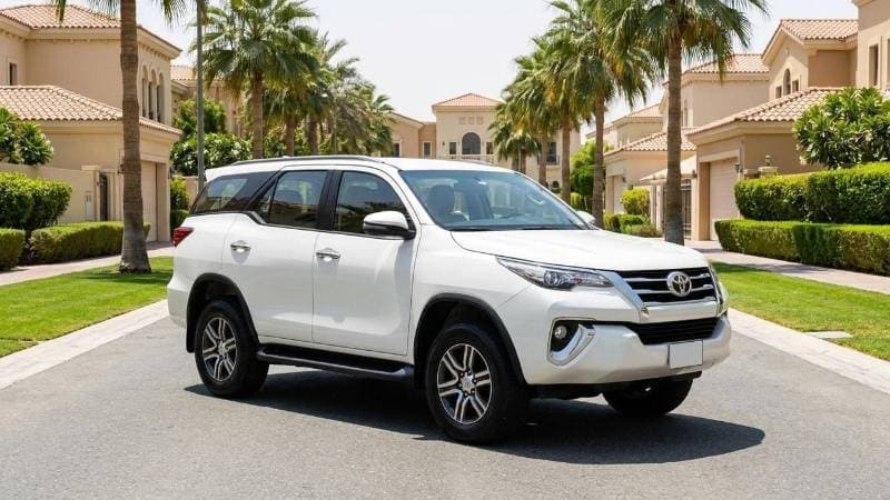 2024 Toyota Fortuner EXR thumbnail 3