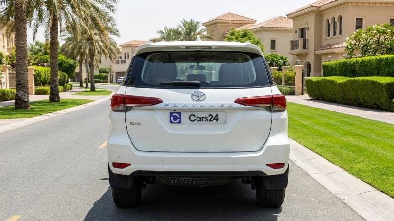 2022 Toyota Fortuner EXR thumbnail 4