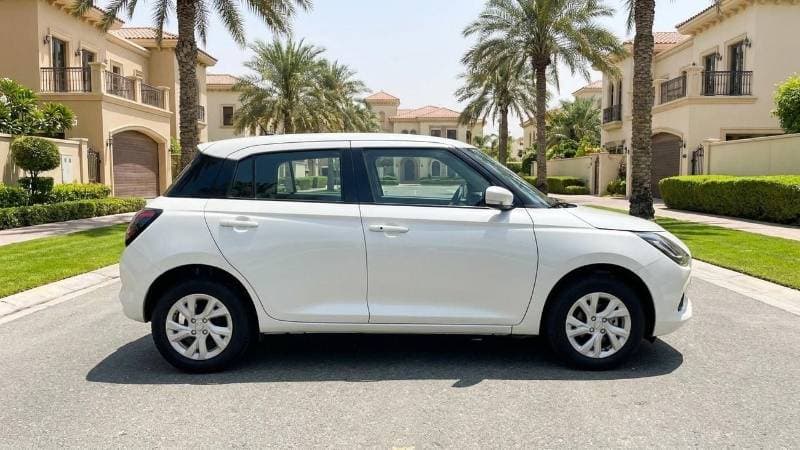 2026 Suzuki Swift thumbnail 3