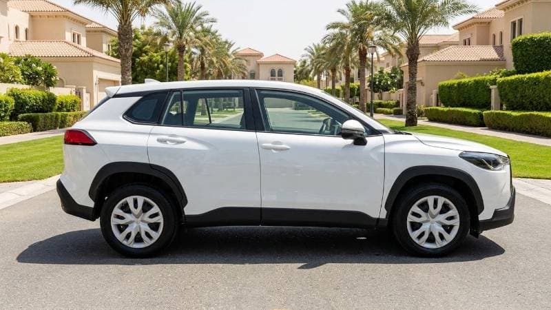 2024 Toyota Corolla Cross XL thumbnail 3