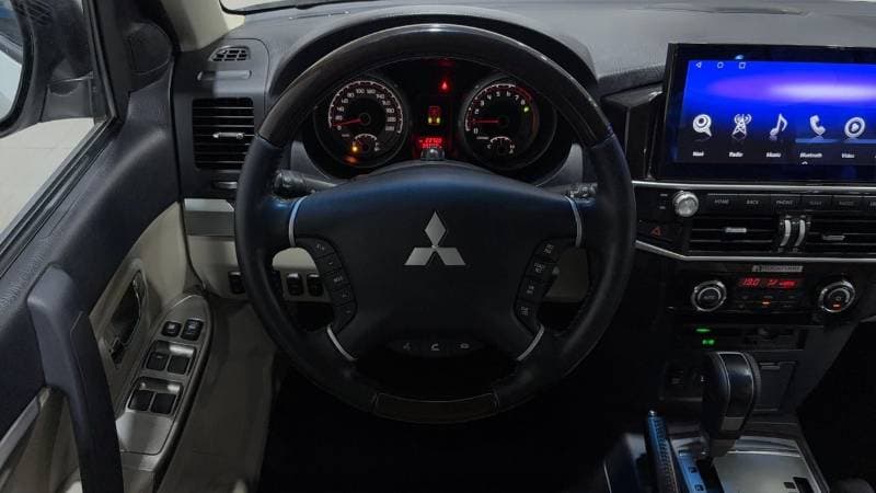 2020 Mitsubishi Pajero GLS HIGHLINE TOP thumbnail 8