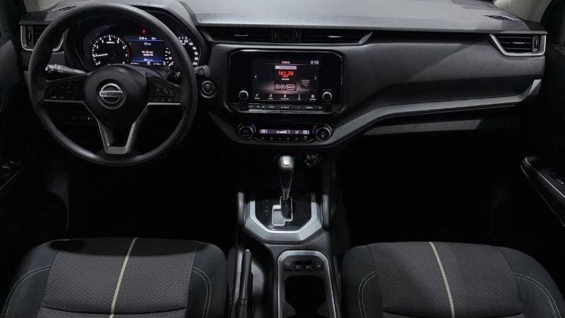 2023 Nissan X Terra TITANIUM thumbnail 7