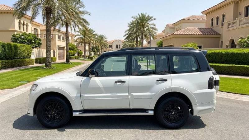 2020 Mitsubishi Pajero GLS H/L SIGNATURE EDI thumbnail 5